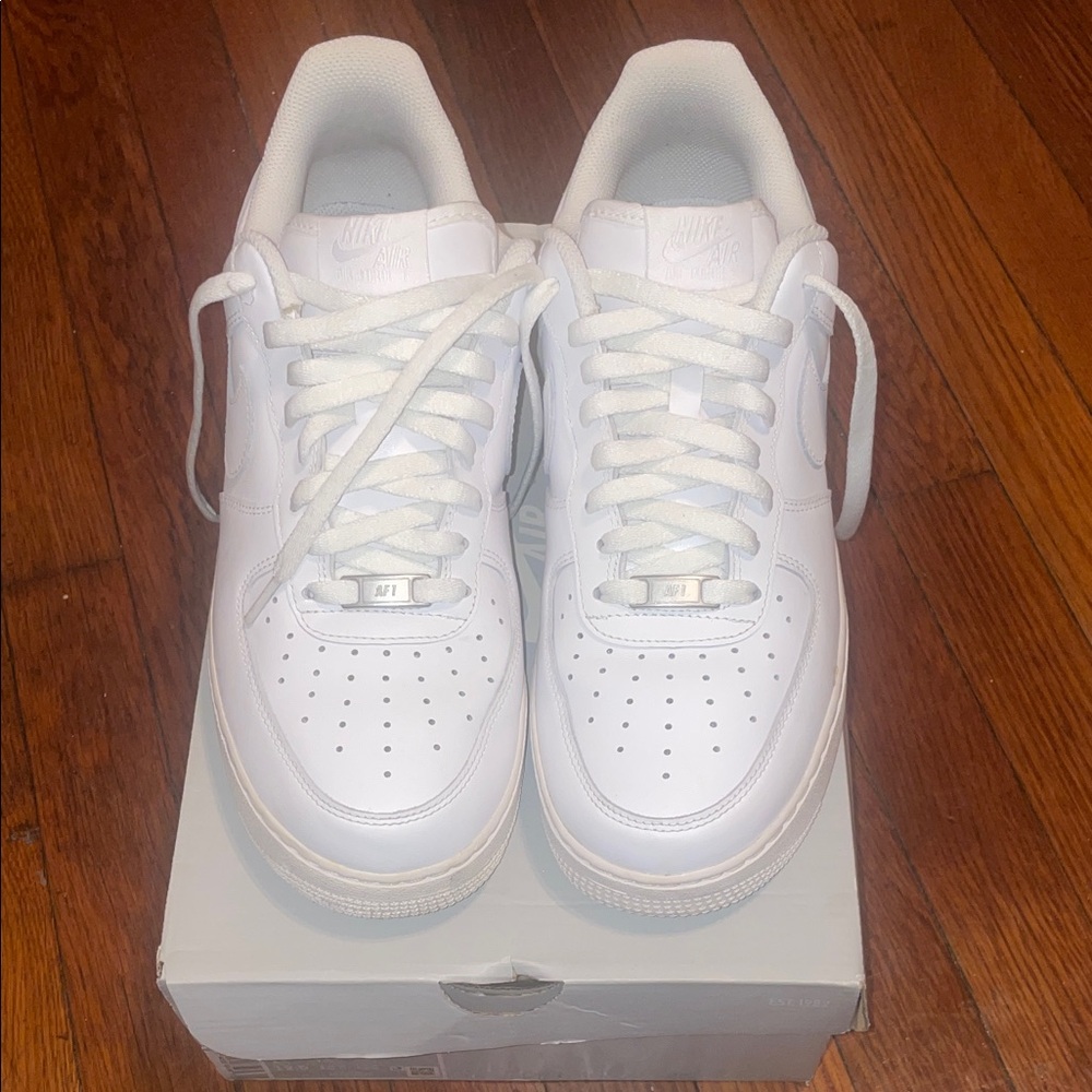 White/White Nike Air Force 1 '07 Sneakers Size 11